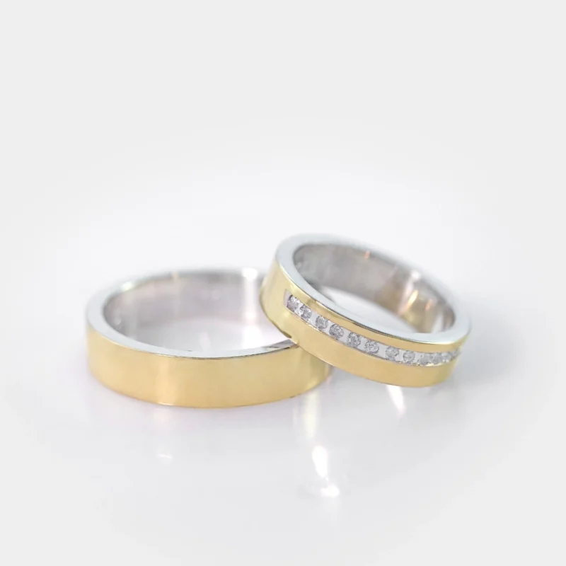 Alianças Casamento Ouro E Prata Polida 5mm 10g - Imagem 2